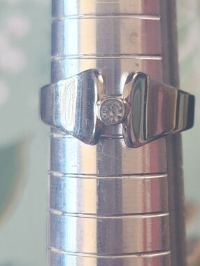 Vintage AVON Ring